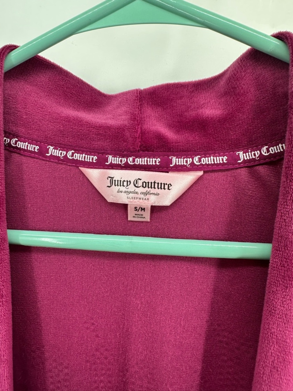 Juicy Couture Embellished Rhinestone Velour Wine Robe Size S/M - Picture 3 of 6